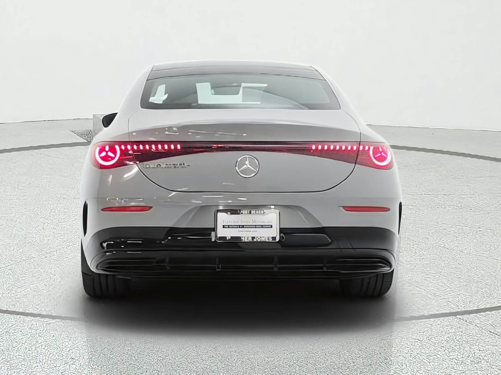New 2027 MANUFAKTUR Alpine Grey Mercedes-Benz CLA 250+ Electric RWD image 6