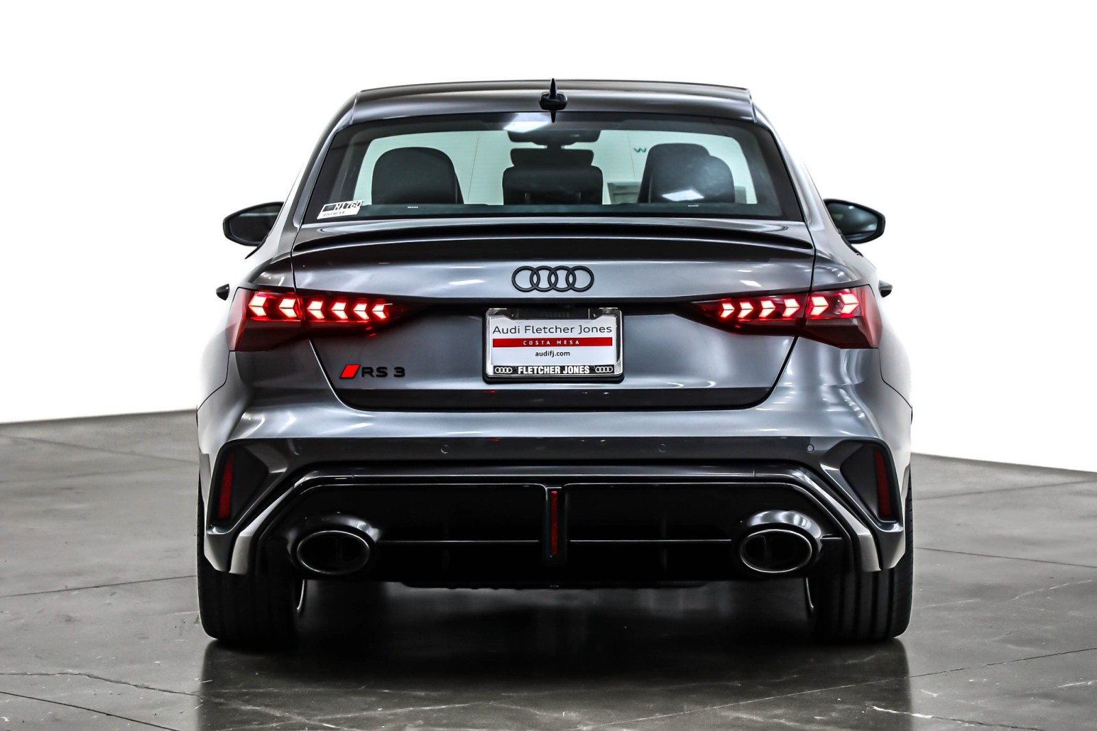 New 2026 Daytona Gray Pearl Effect Audi quattro image 3