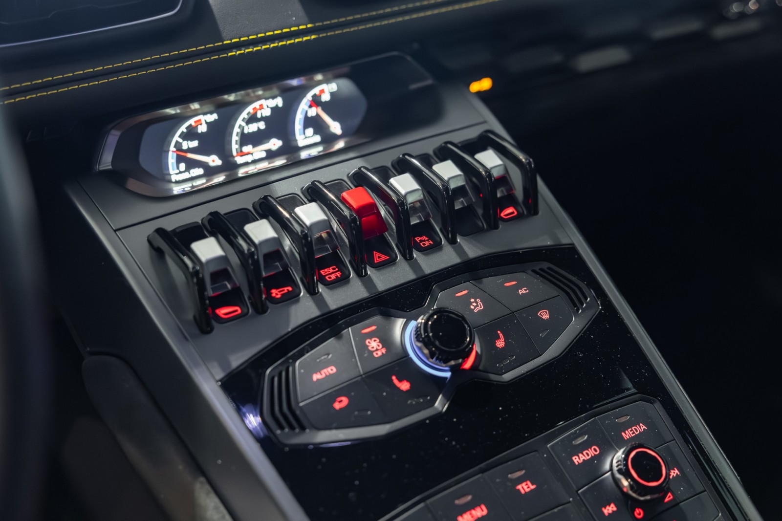 Used Car 2016 Lamborghini Huracan  Lp 580-2 - Lifting System + - $242,395 Msrp - Giano Wheels For Sale Under $240,000 In Boerne, Texas