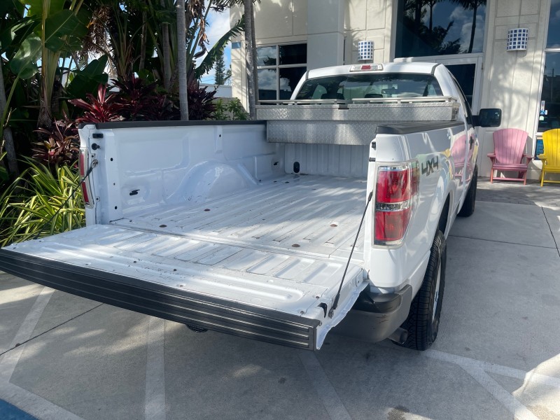 2014 Ford F-150 XL LOW MILES 28,806 4WD in , 