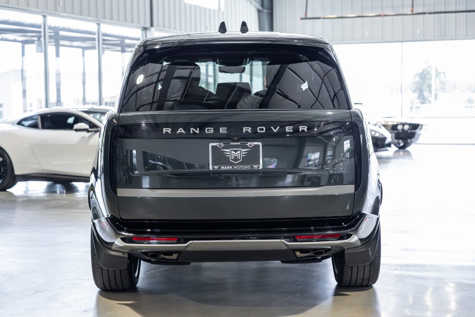 Used Car 2025 Land Rover Range Rover  Autobiography For Sale Under $150,000 In Boerne, Texas