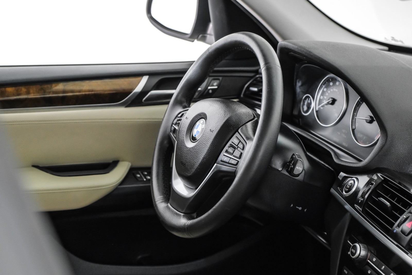 2016 BMW X3 sDrive28i DRIVER ASSIST PKG PREMIUM PKG NAVIGATION PANORAMA  16