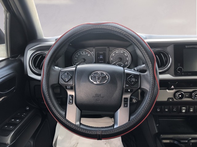 2018 Toyota Tacoma TRD Sport 12