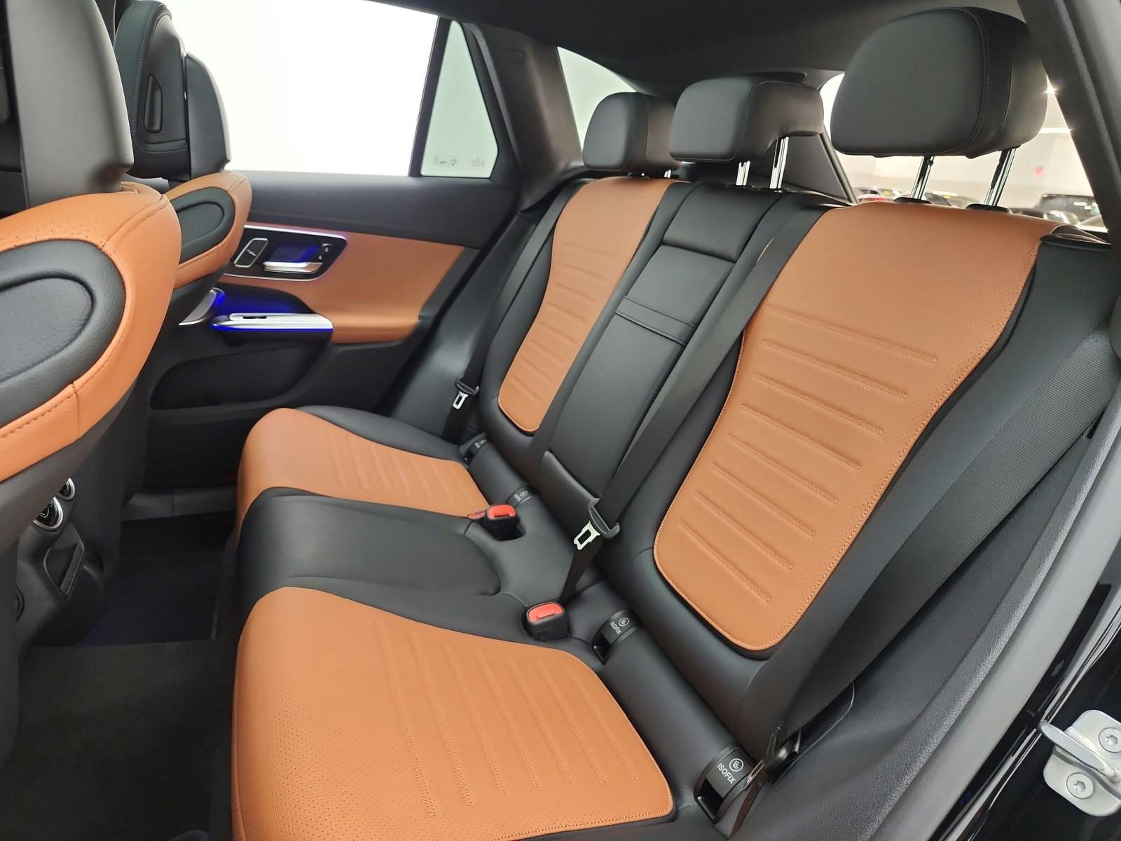 New 2027 Black Mercedes-Benz GLC 300 SUV image 11