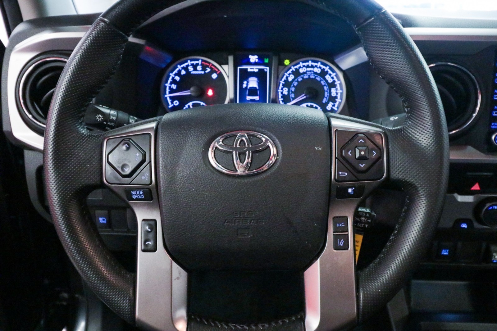 Used Car 2022 Toyota Tacoma 2wd  Sr5 For Sale Under $35,000 In Austin, Texas