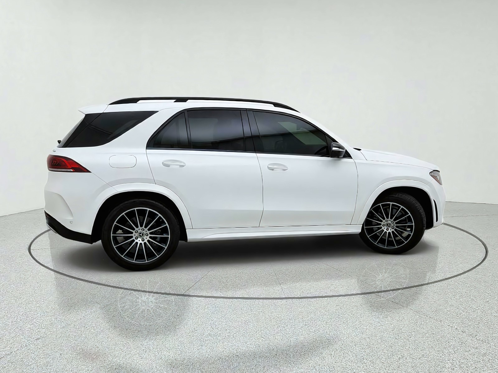 Certified Used 2021 Polar White Mercedes-Benz GLE 450 image 7