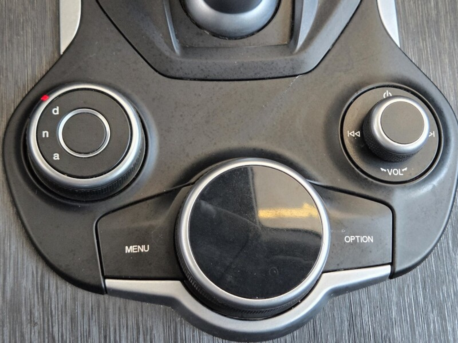 Used 2019 BLUE Alfa Romeo  image 34