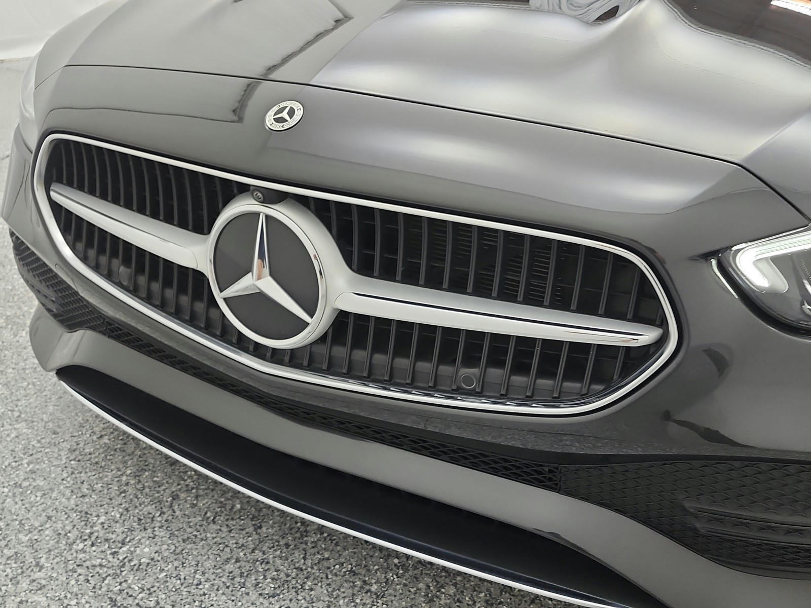 Used 2023 Graphite Grey Metallic Mercedes-Benz C 300 Sedan image 16