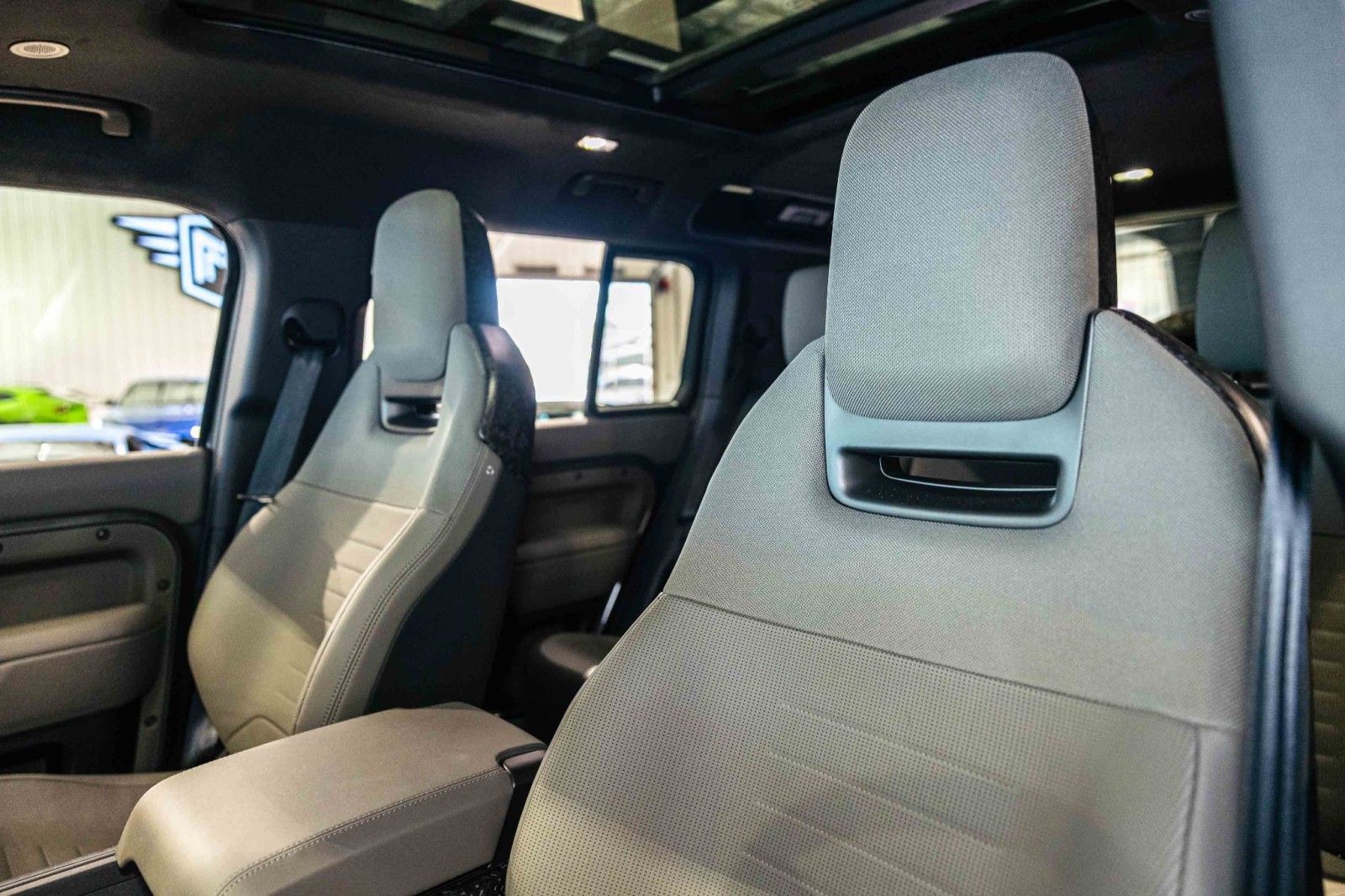 Used Car 2025 Land Rover Defender  Octa Edition One For Sale Under $180,000 In Boerne, Texas