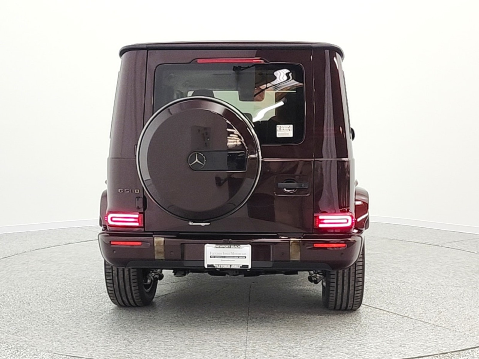 New 2026 Rubellite Red Metallic Mercedes-Benz G 580e image 6