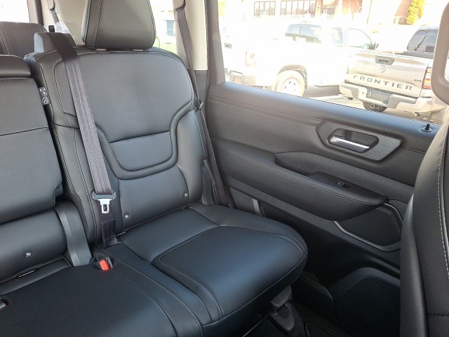 NissanArmada14