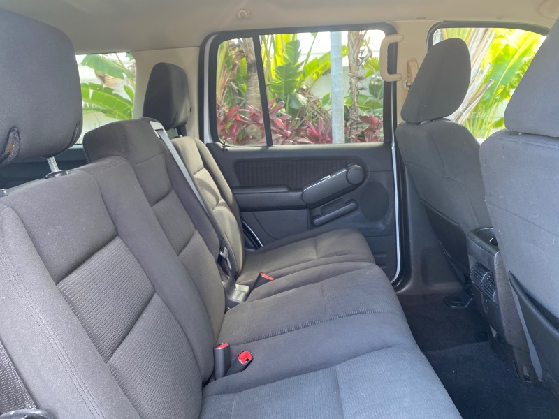 2010 Mercury Mountaineer 1 OWNER LOW MILES 78,753 in , 