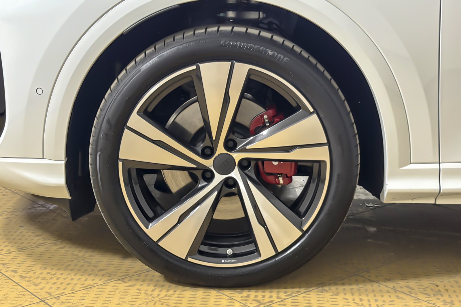 New 2026 Glacier White Metallic Audi Premium Plus 3.0 TFSI quattro image 26