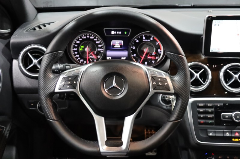 2015 Mercedes-Benz GLA45 AMG 4-Matic 4dr Suv in , 