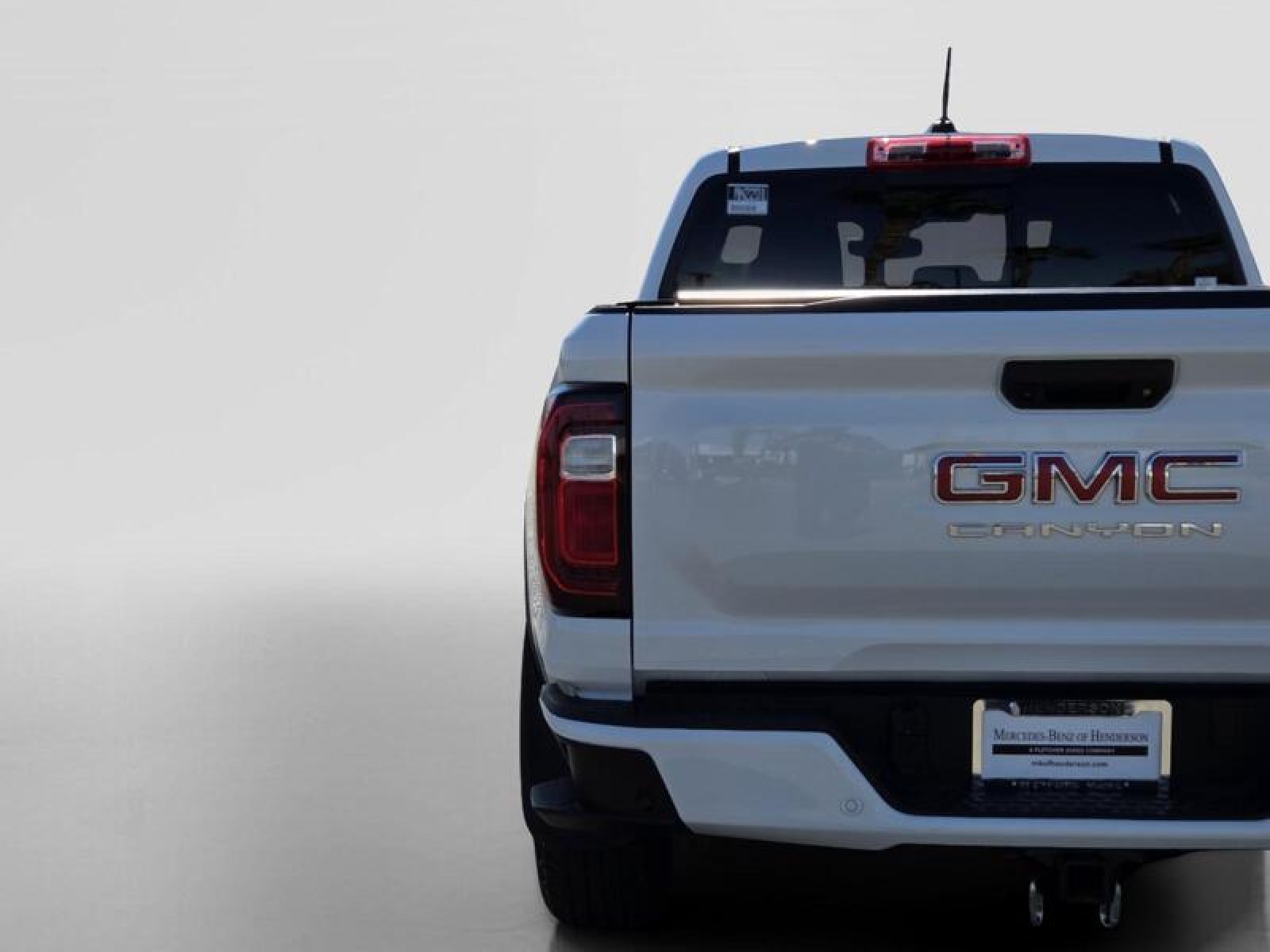 Used 2024 WHITE GMC 4WD Crew Cab AT4 image 11