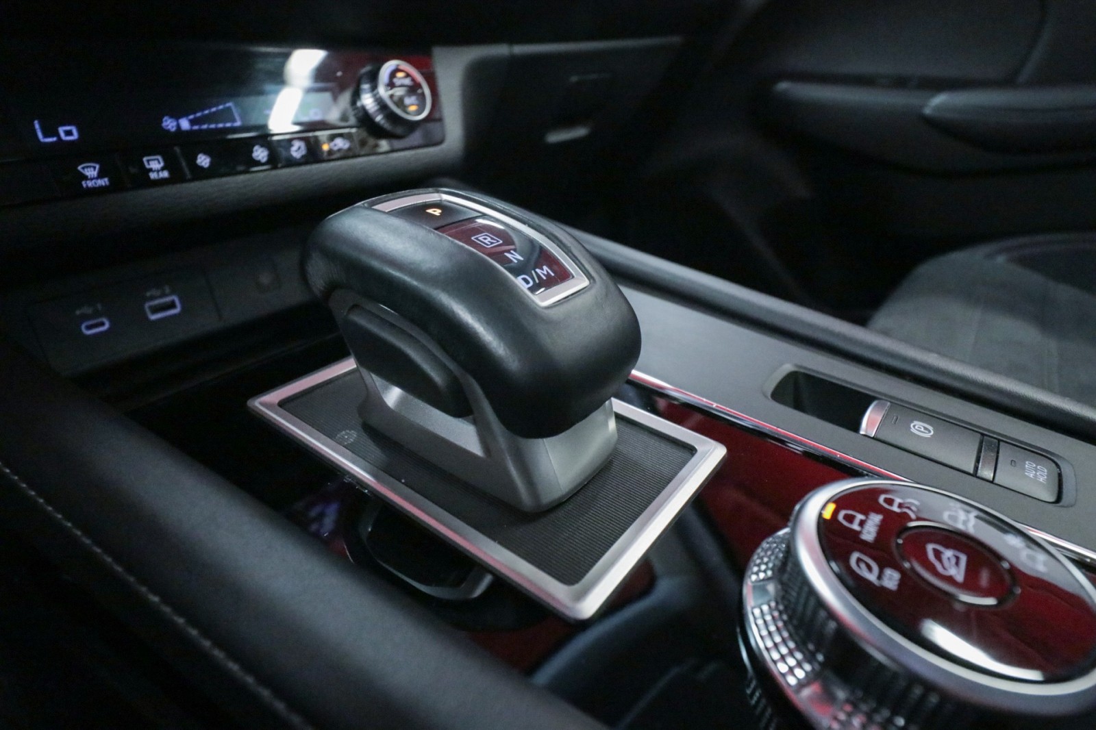 Used Car 2024 Mitsubishi Outlander  Se For Sale Under $25,000 In Austin, Texas