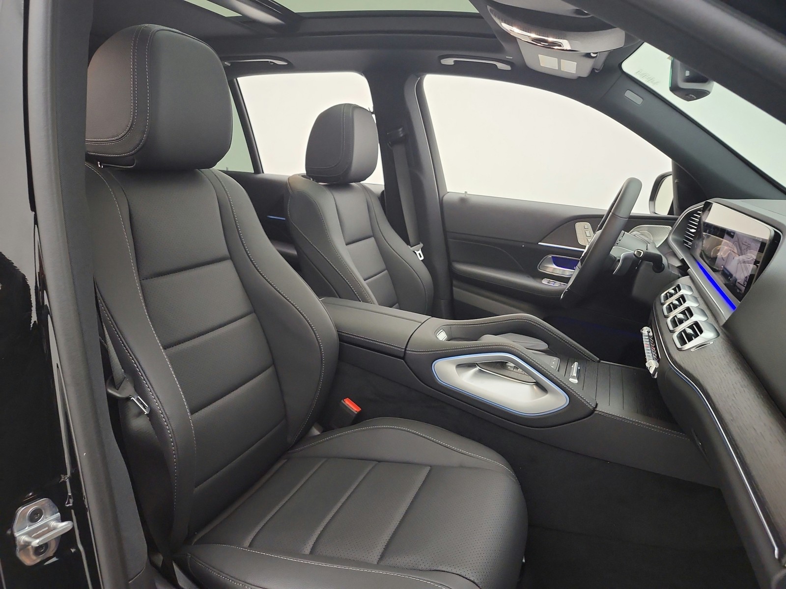New 2026 Black Mercedes-Benz GLE 450 image 15