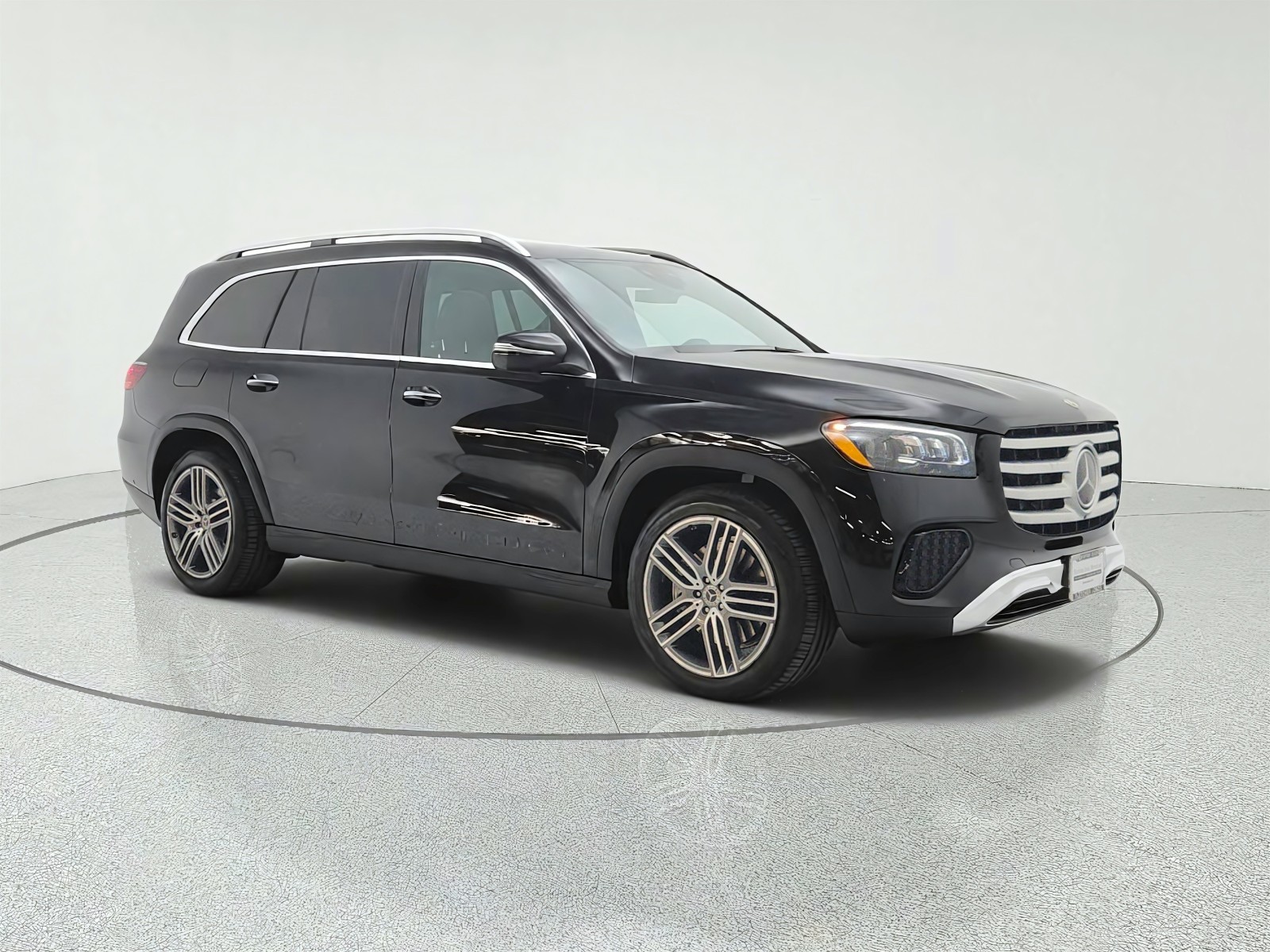 Certified Used 2026 Obsidian Black Metallic Mercedes-Benz GLS 450 4MATIC® SUV image 3