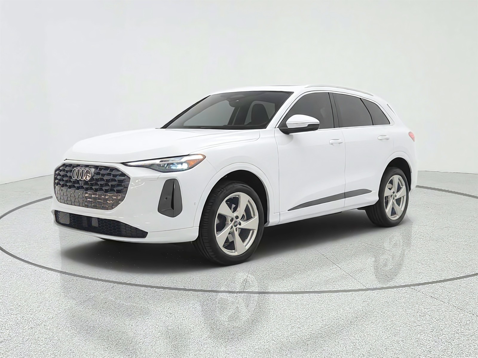 2025 Audi Q5 Premium Plus