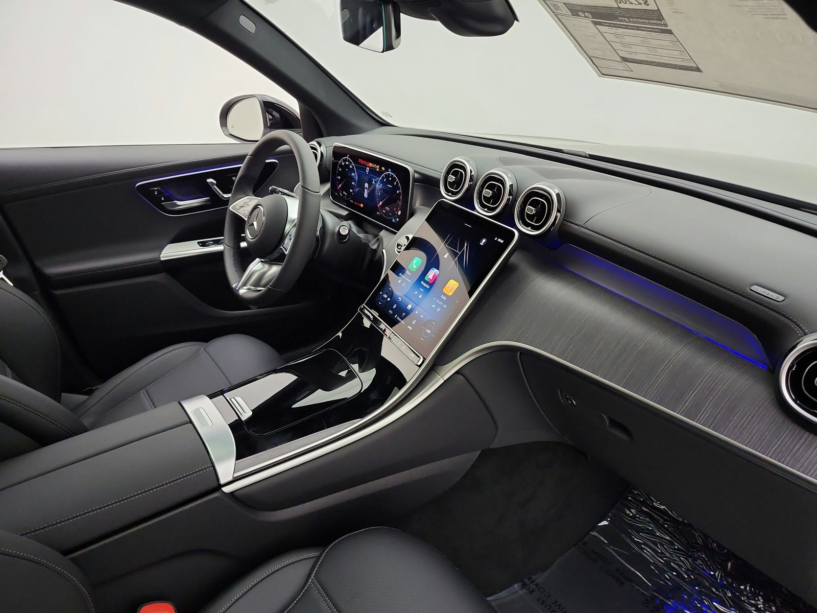 New 2027 Black Mercedes-Benz GLC 300 SUV image 15