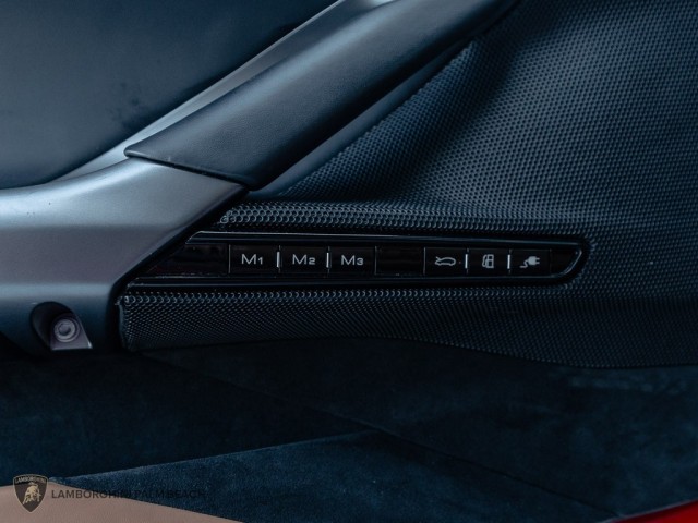 Ferrari SF90 Stradale