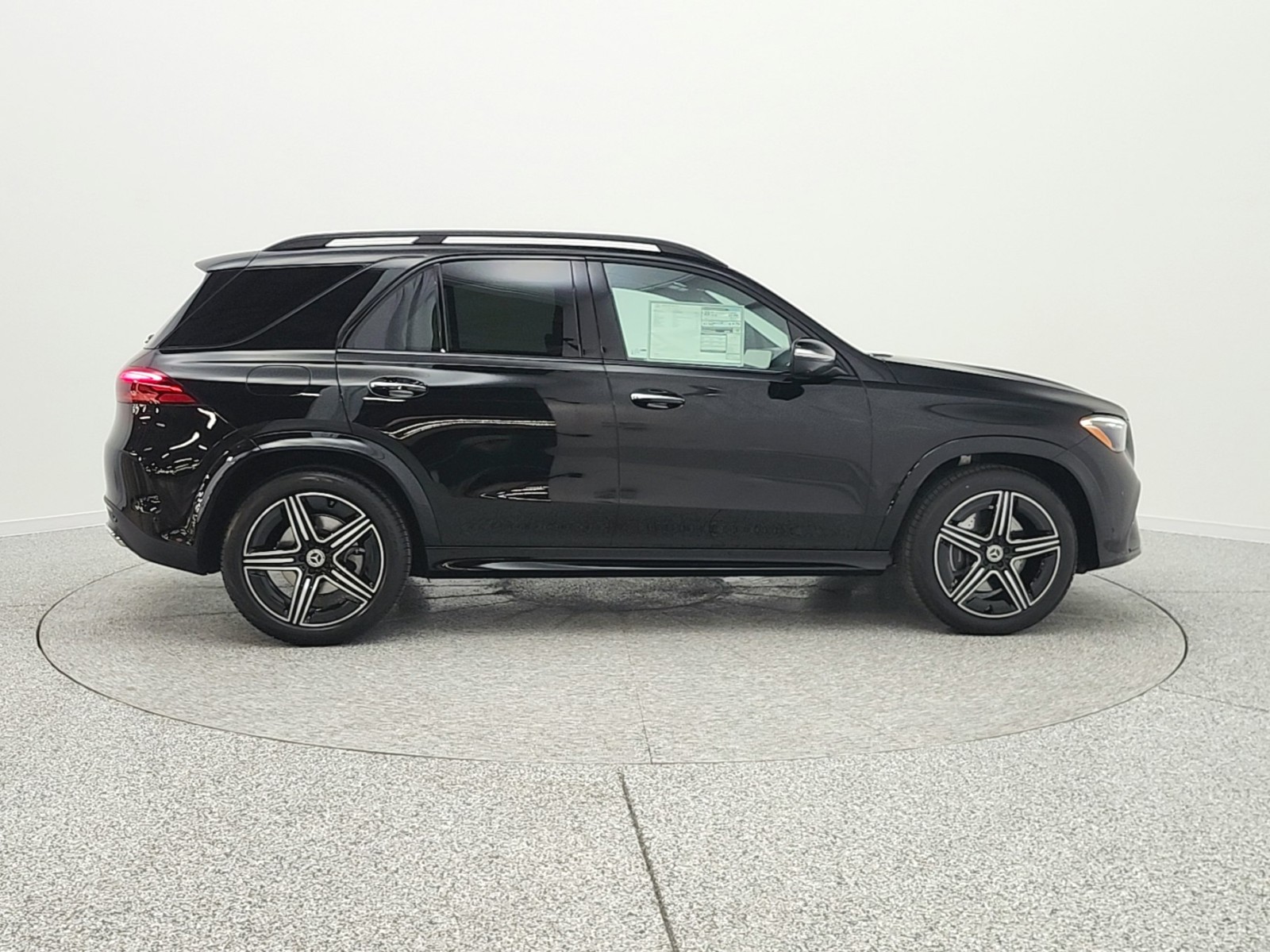 New 2026 Black Mercedes-Benz GLE 350 image 4