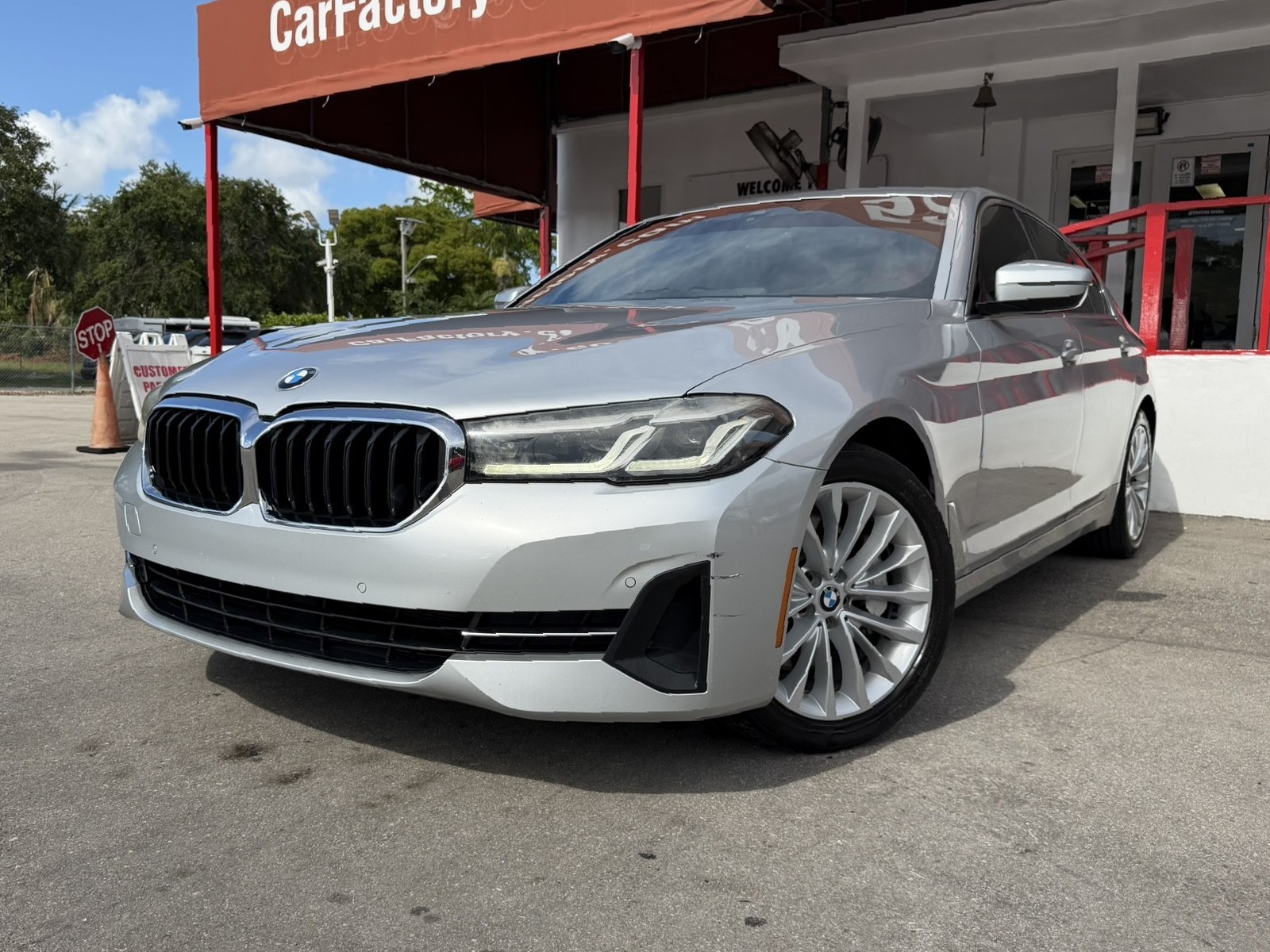 2021 BMW 530i - $18,988