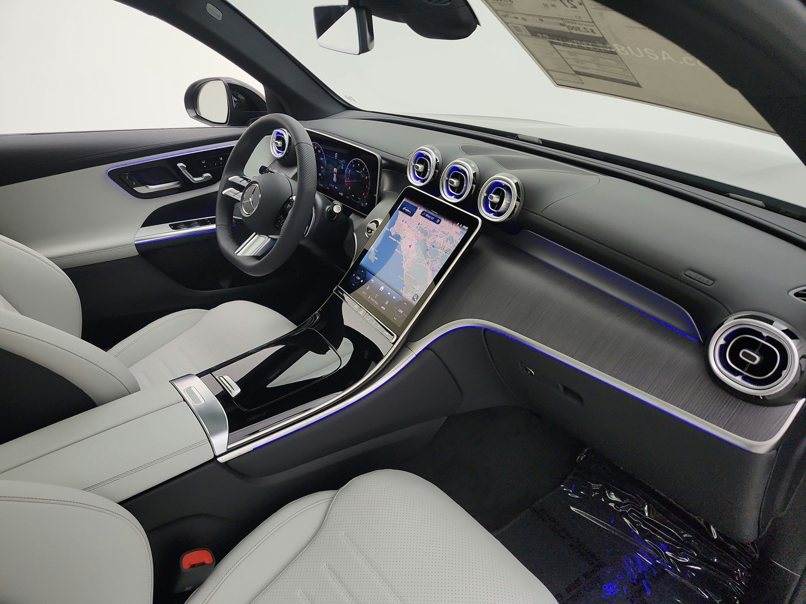 New 2026 Graphite Grey Metallic Mercedes-Benz GLC 300 image 14