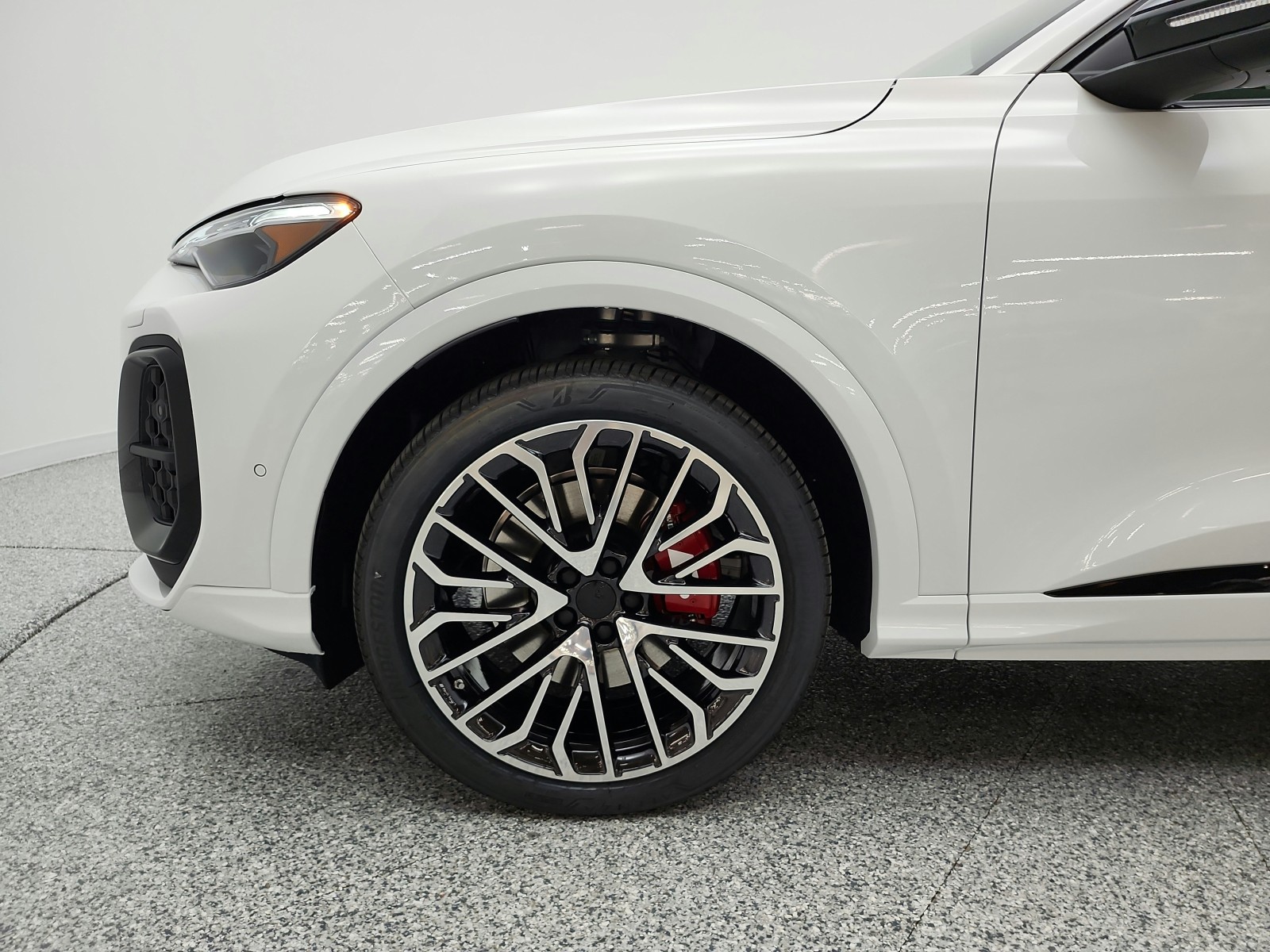 New 2026 Arkona White Audi Premium Plus 3.0 TFSI quattro image 15