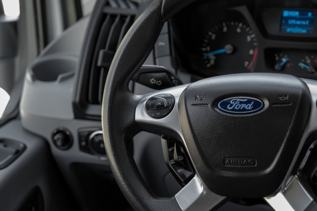 2019 Ford Transit Van  18