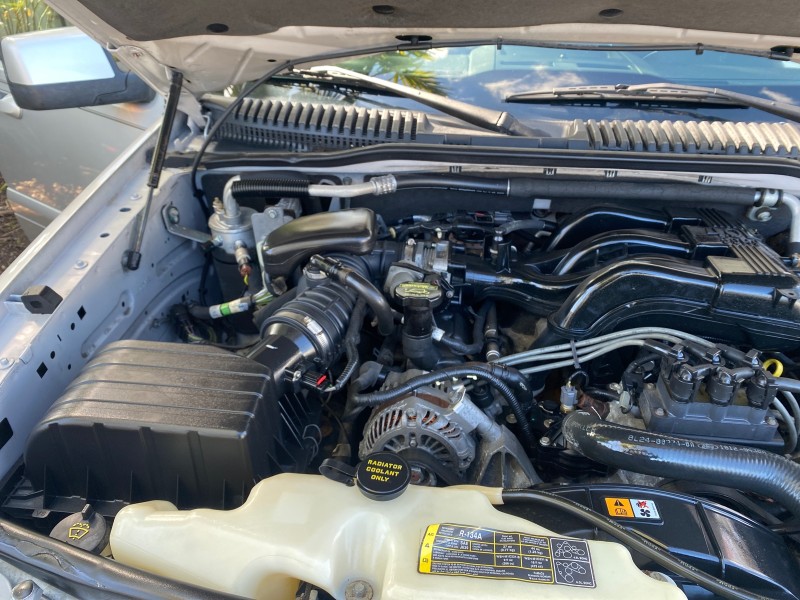 2010 Mercury Mountaineer 1 OWNER LOW MILES 78,753 in , 