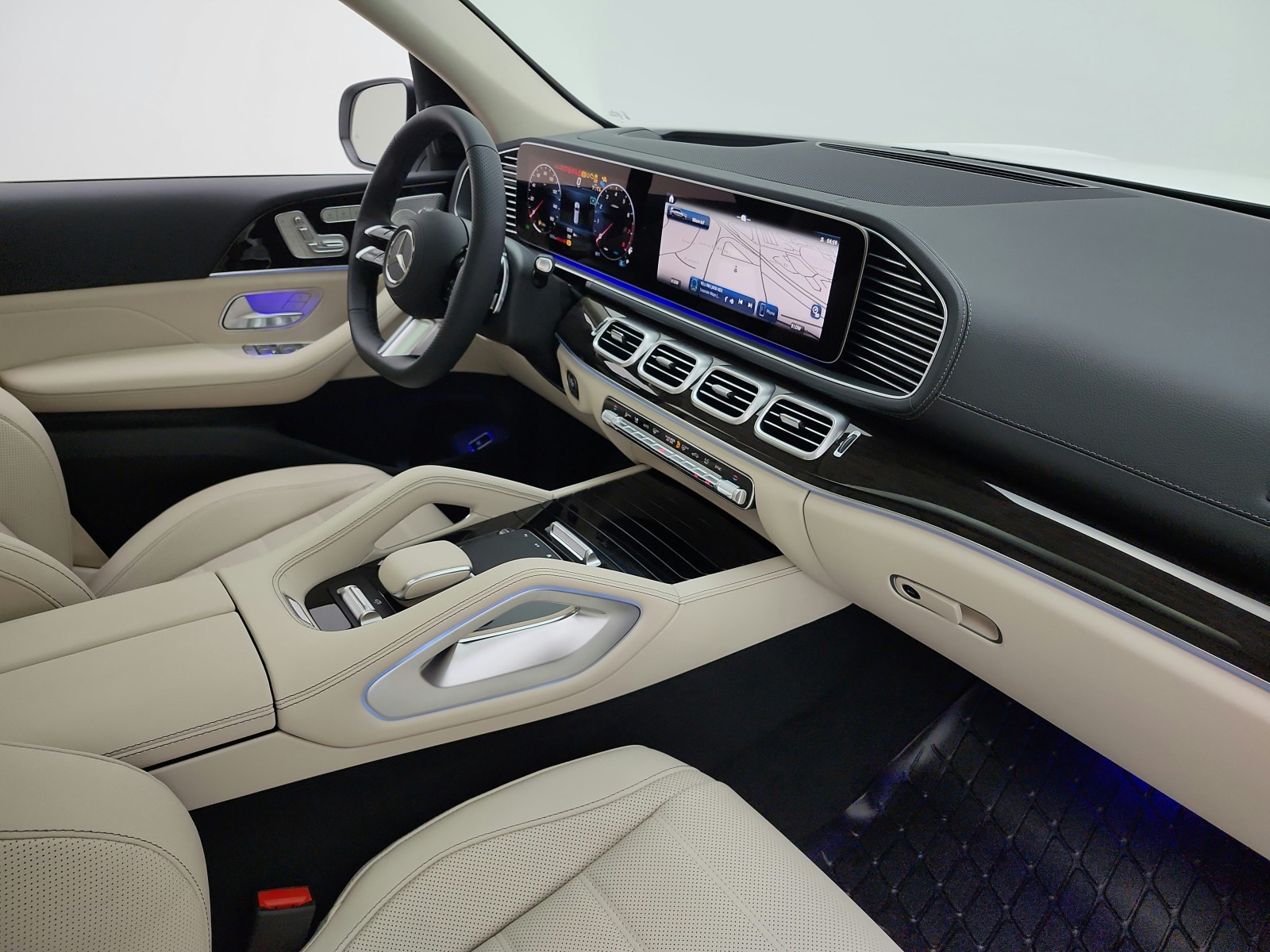 New 2026 Polar White Mercedes-Benz GLS 450 image 13