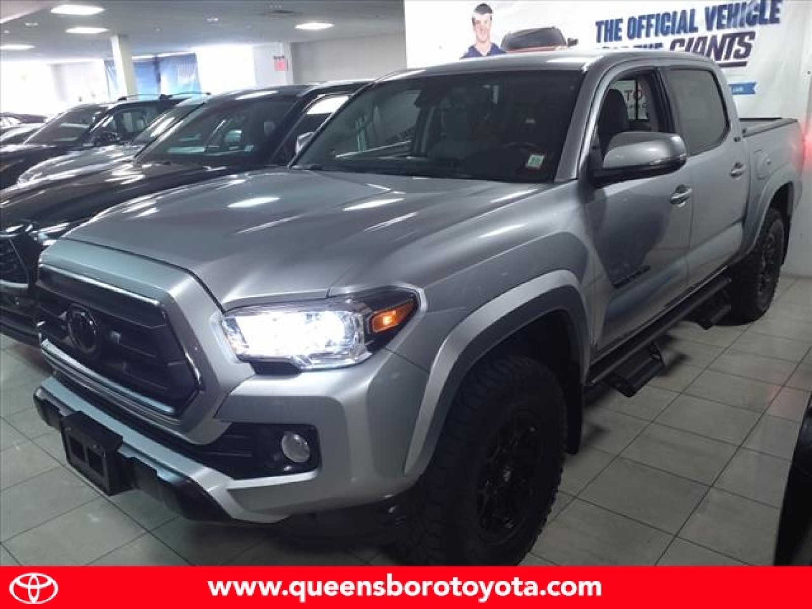 Used 2022 Toyota Tacoma SR5 with VIN 3TYCZ5AN6NT071397 for sale in Woodside, NY