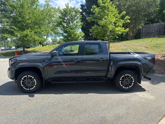 ToyotaTacoma 4WD4