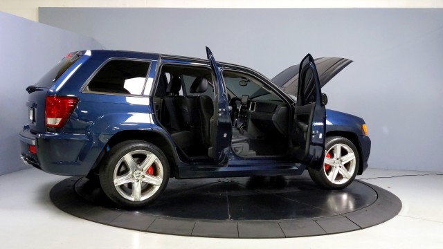 2009 Jeep Grand Cherokee SRT-8 14