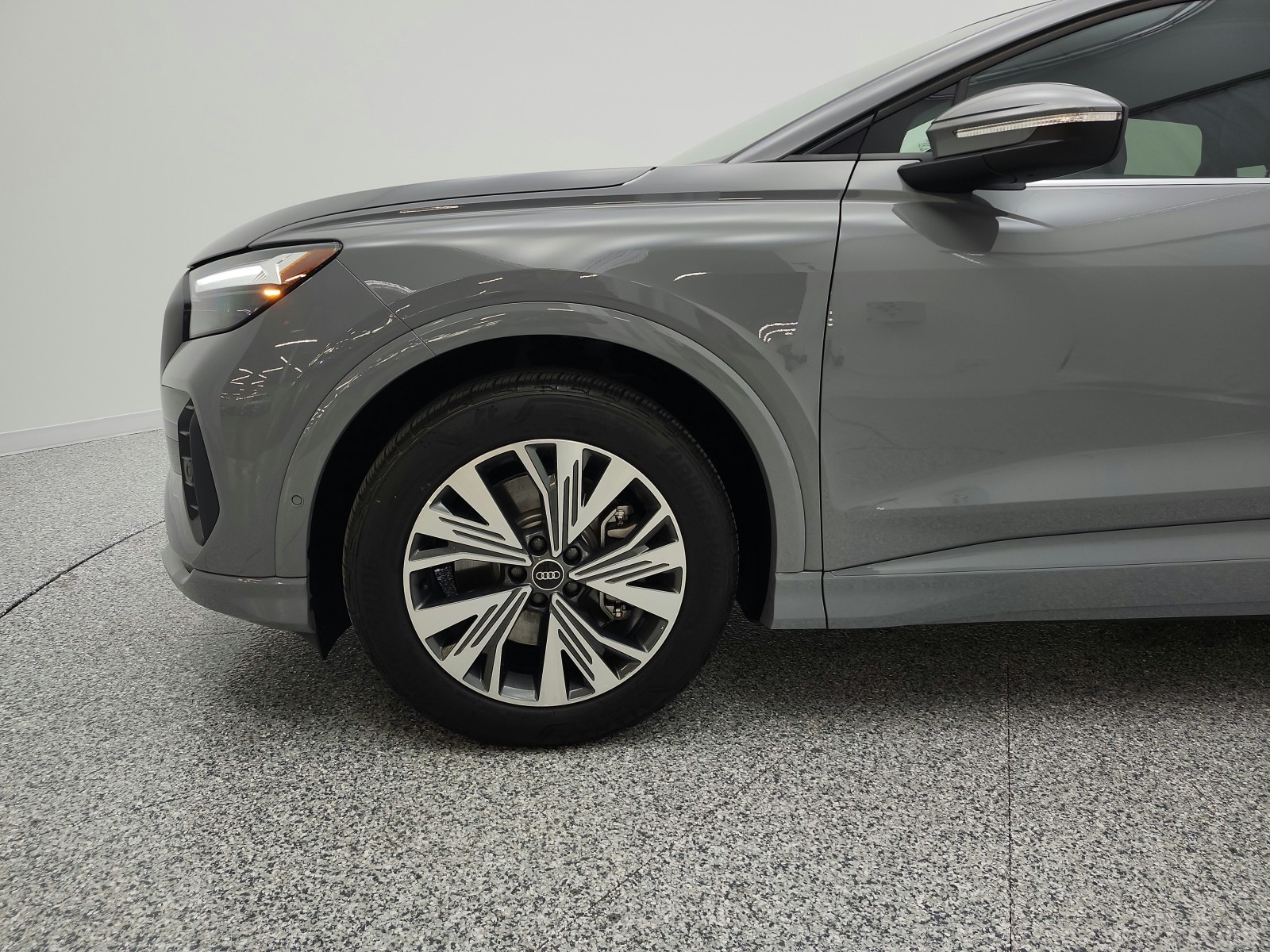 Used 2023 Pebble Gray Audi Premium Plus 40 RWD image 23