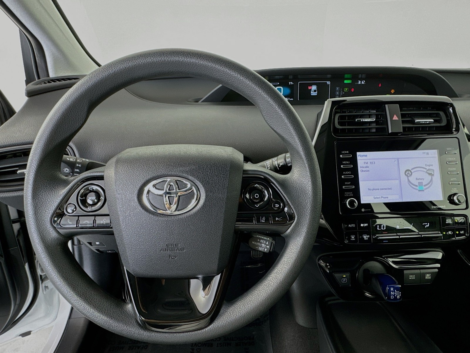 2021 Toyota Prius LE 11