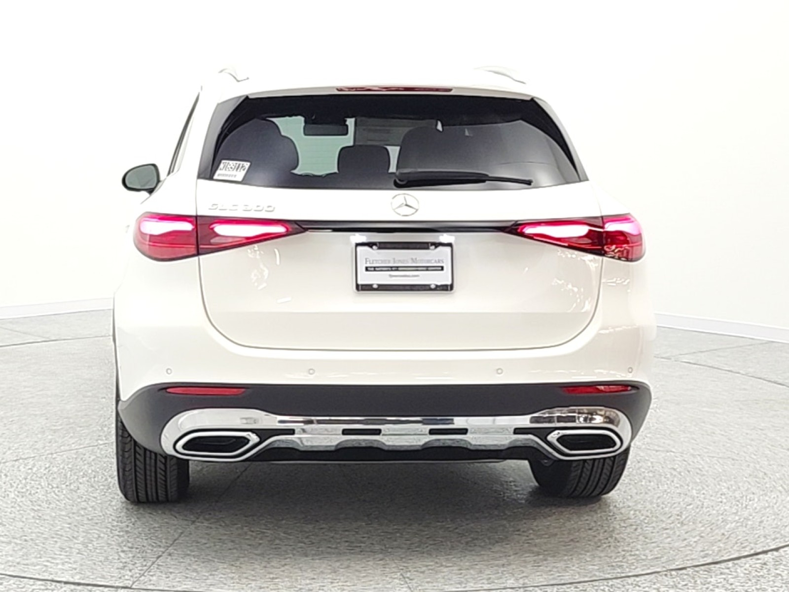 New 2026 Polar White Mercedes-Benz GLC 300 image 6