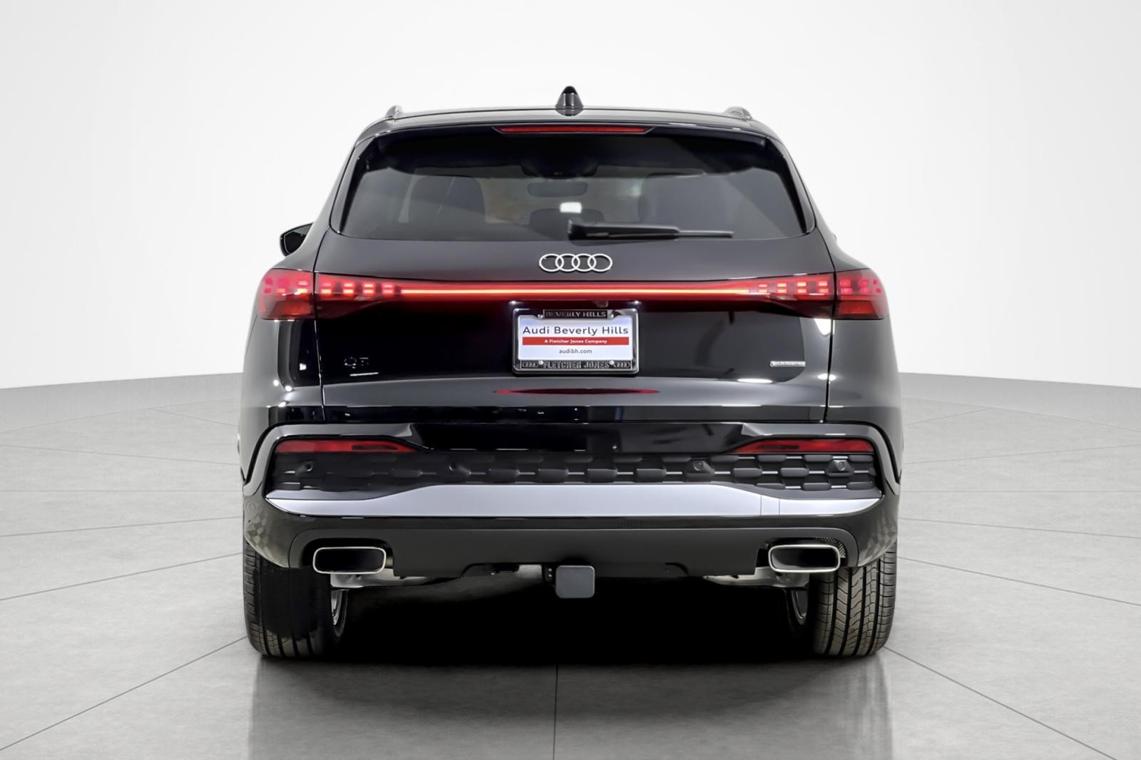 New 2025 Mythos Black Metallic Audi Premium Plus 2.0 TFSI quattro image 5