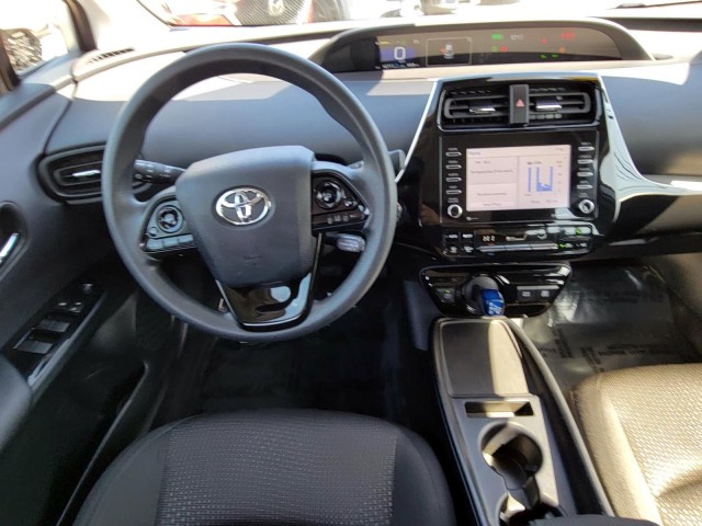 2021 Toyota Prius LE AWD-e (Natl) 12