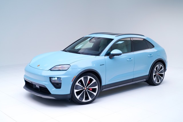2025  Macan 4S Electric in , 