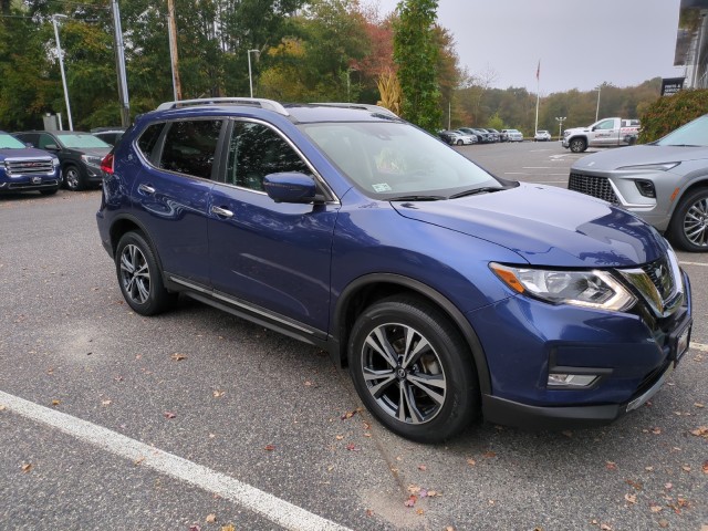 2017 Nissan Rogue SL 5