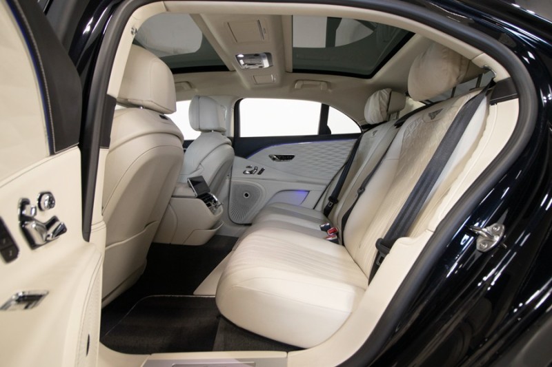 2023 Bentley Flying Spur Flying Spur Azure ($285,310 MSRP!!) *BIG OPTION LIST* *WARRANTY* in , 