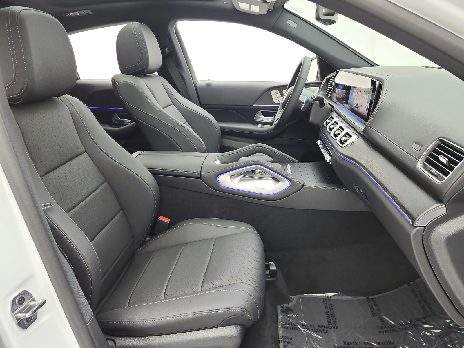 New 2026 MOONLIGHT WHITE Mercedes-Benz GLE 450 4MATIC® Coupe image 14
