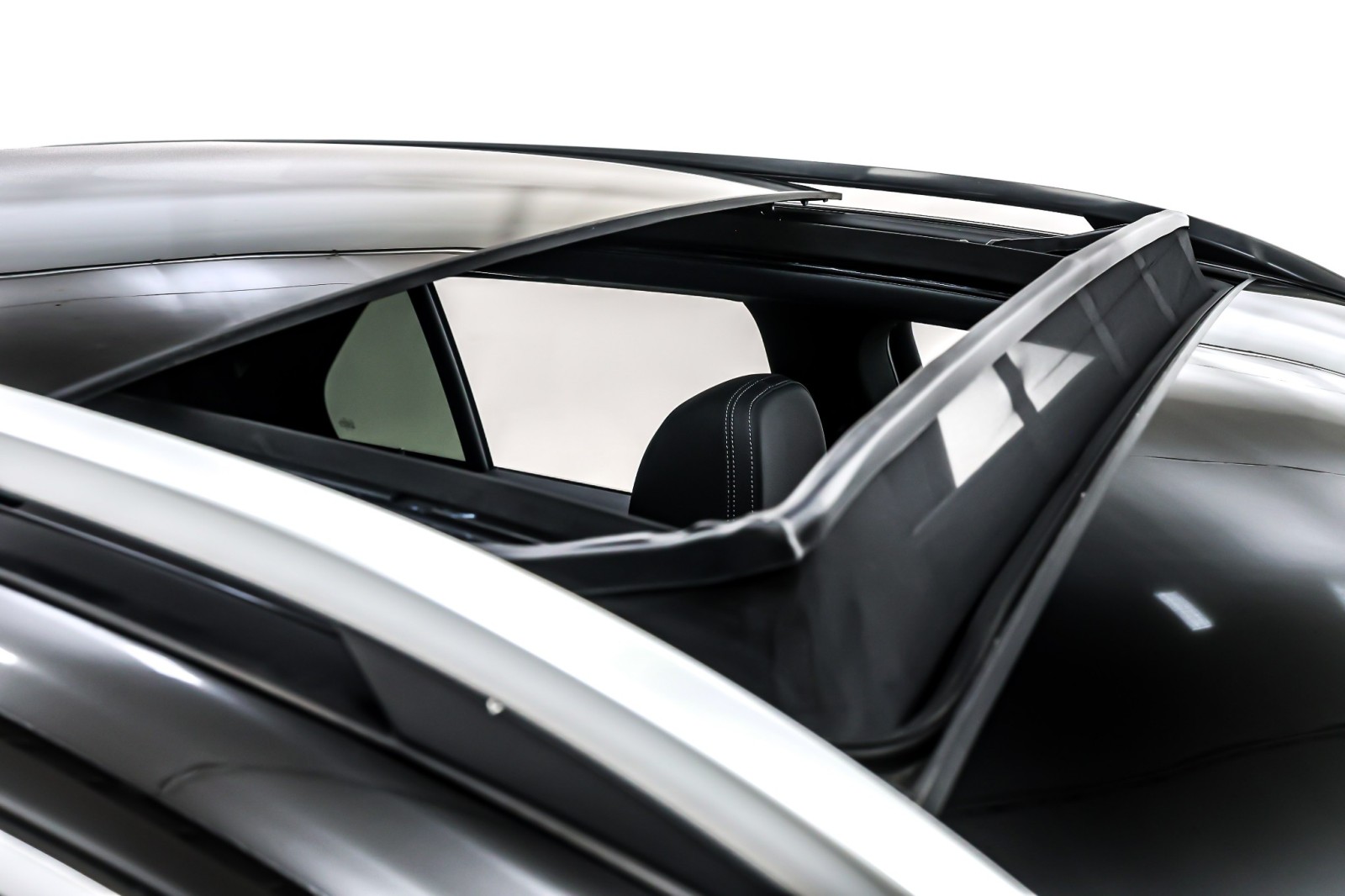 Certified Used 2024 Obsidian Black Metallic Mercedes-Benz GLE 450 4MATIC® SUV image 24