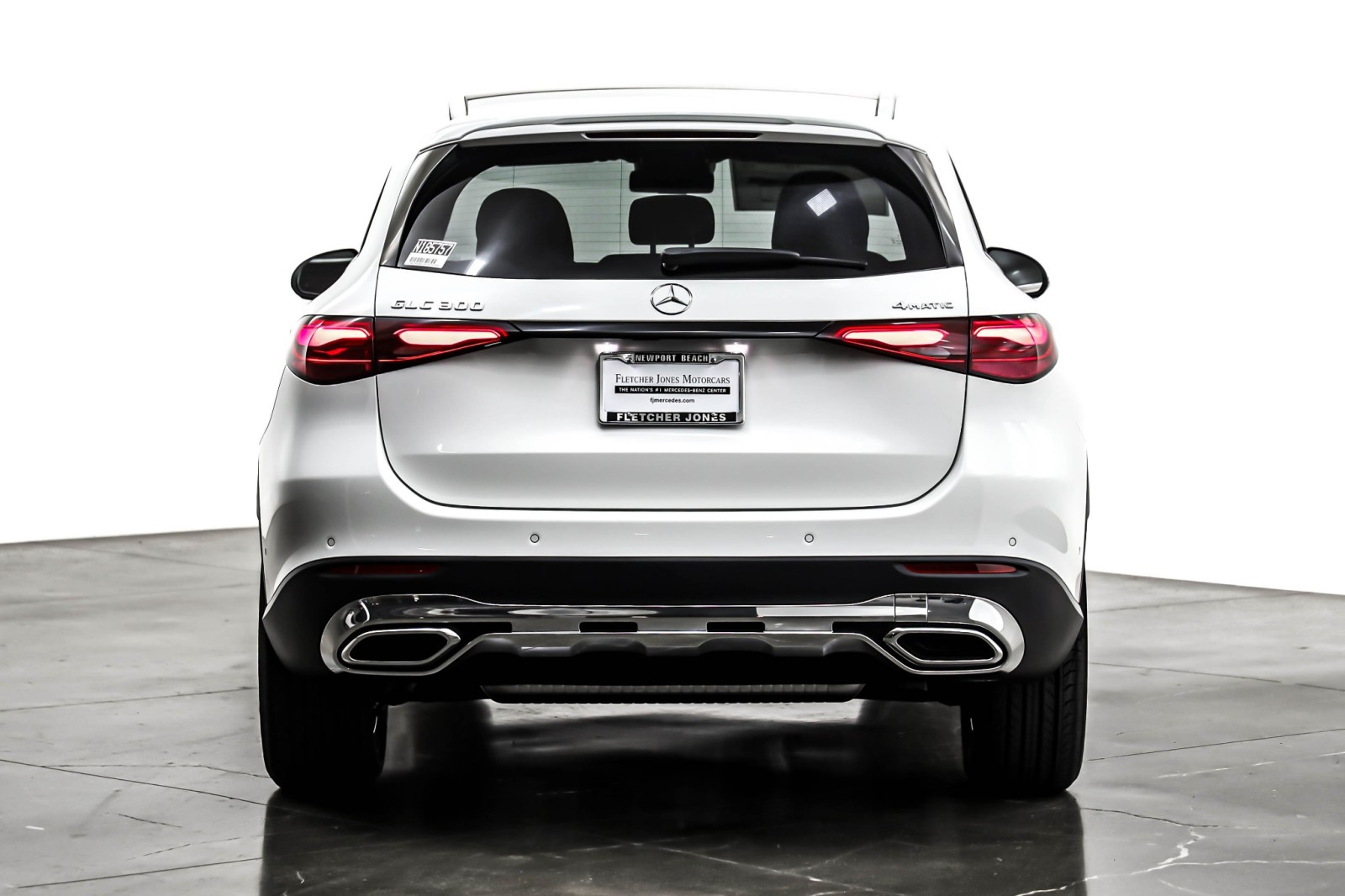 New 2026 Polar White Mercedes-Benz GLC 300 4MATIC® SUV image 3