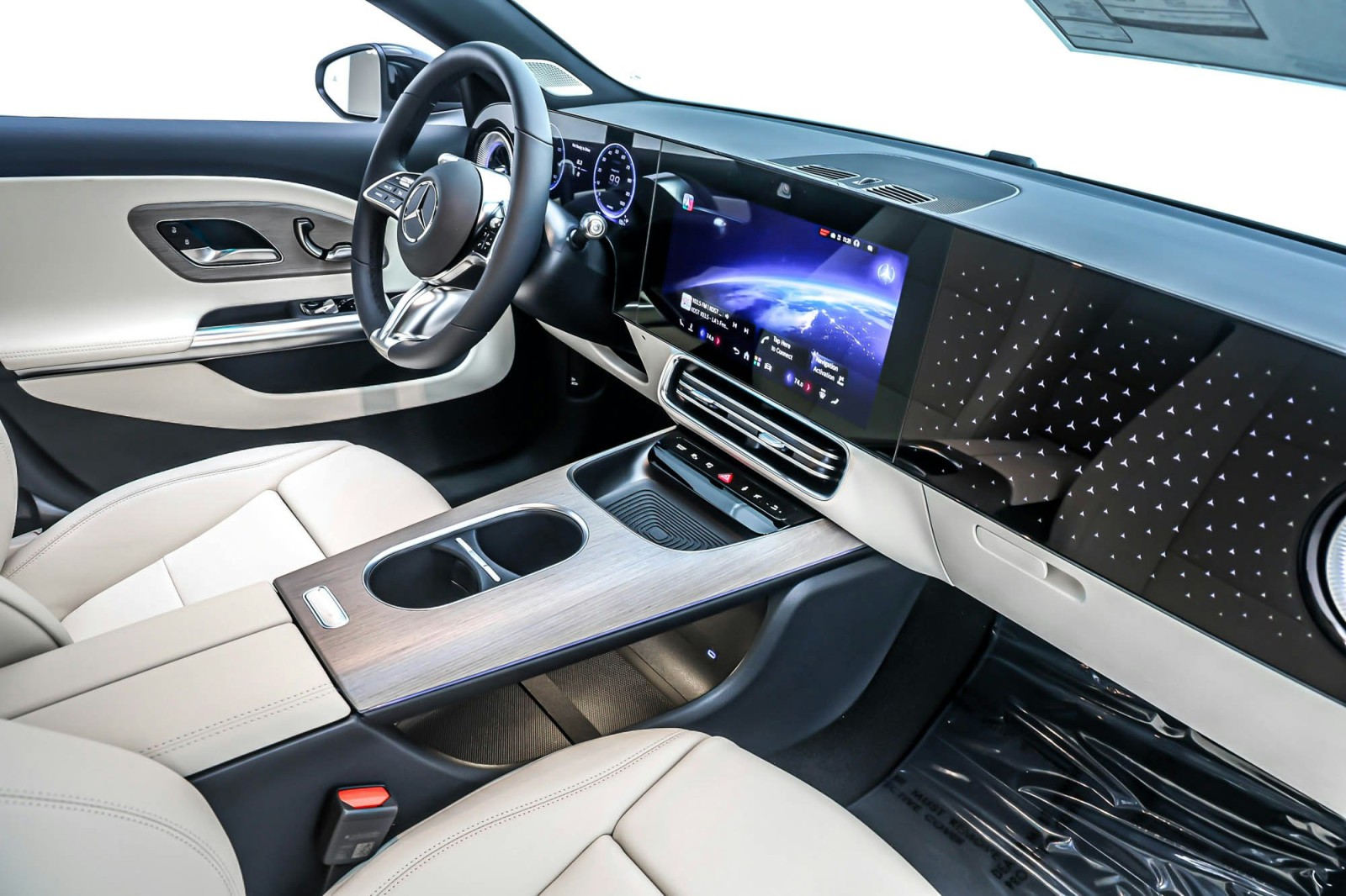 New 2027 Polar White Mercedes-Benz CLA 350 Electric 4MATIC® image 10