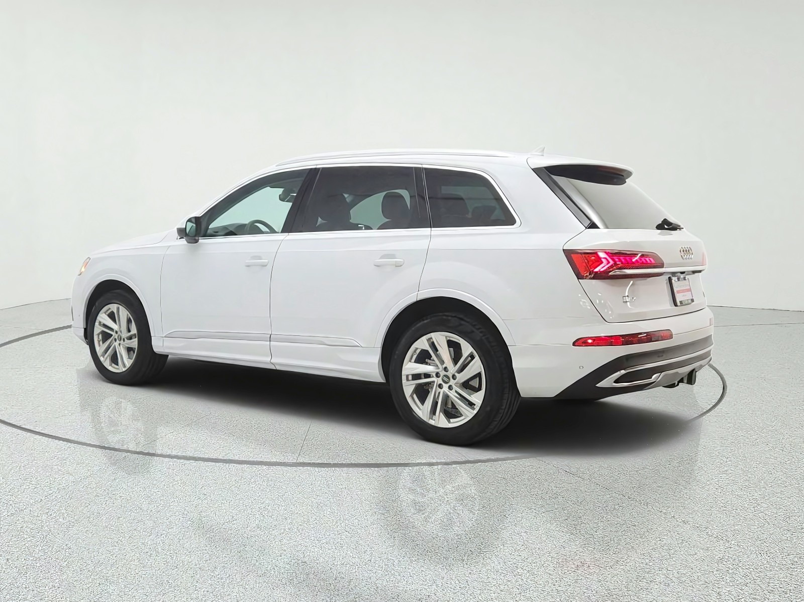 Used 2023 Glacier White Metallic Audi Premium Plus 55 TFSI quattro image 7