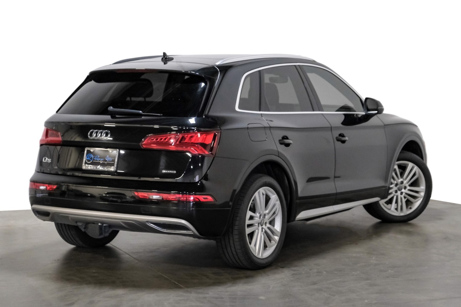 2019 Audi Q5 Prestige Panoramic Sunroof Bang & Olufsen Sound System All Wheel 6