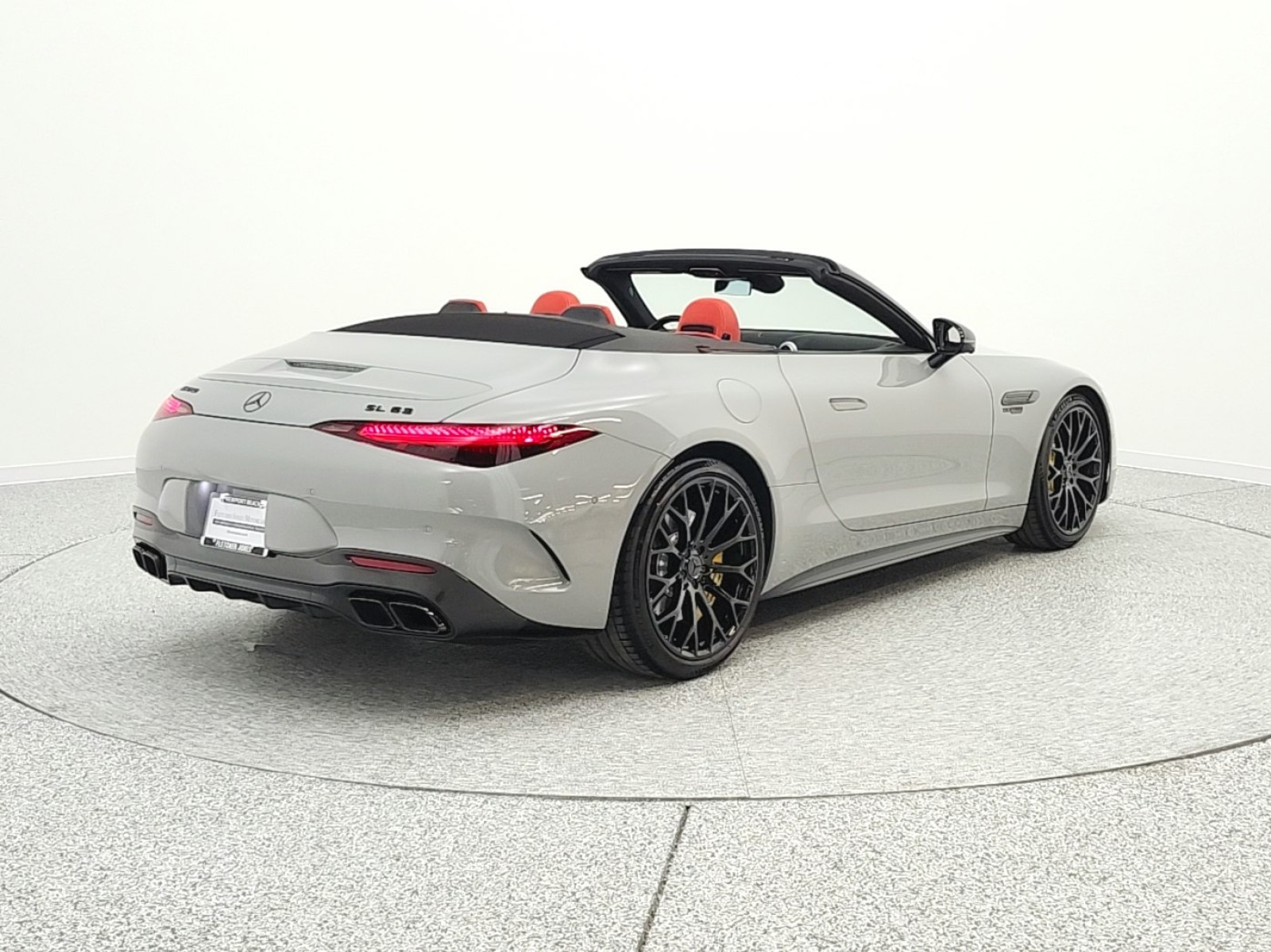 Certified Used 2022 MANUFAKTUR Alpine Grey Mercedes-Benz AMG® SL 63 Roadster image 5